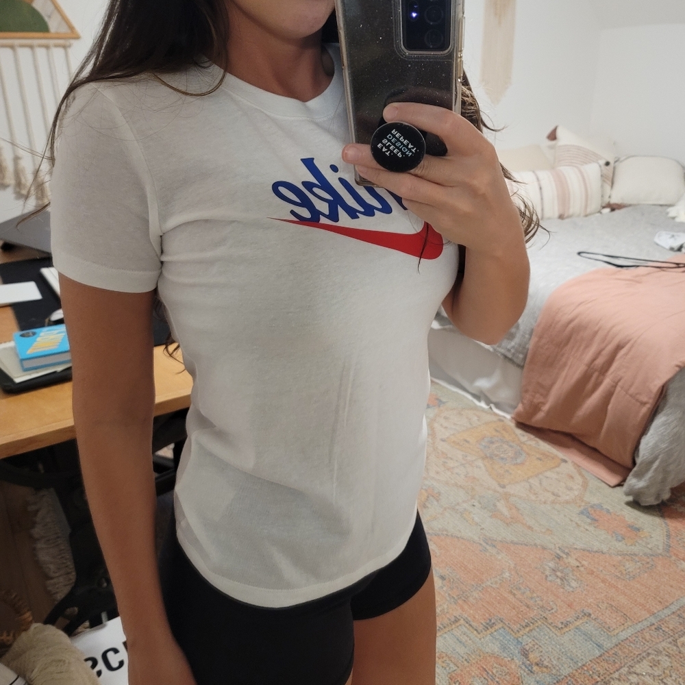 Vintage Nike Logo Tee